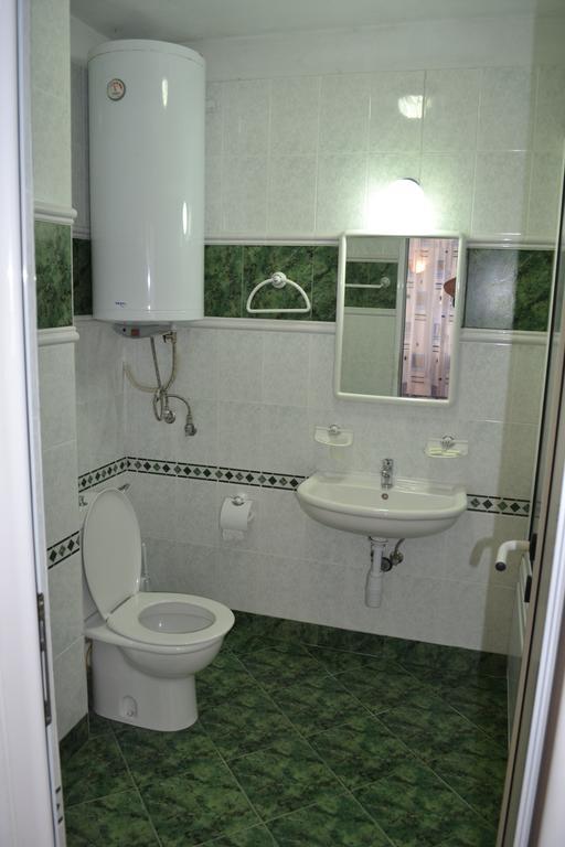 Family Hotel Magnolia Балчик Номер фото