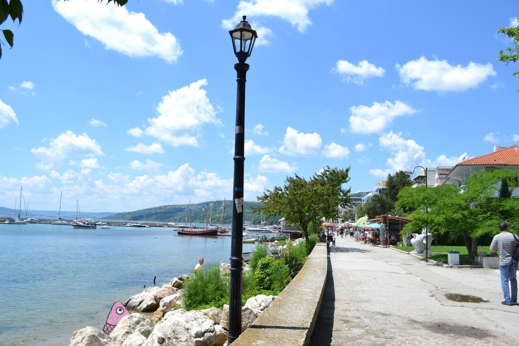 Family Hotel Magnolia Балчик Екстер'єр фото