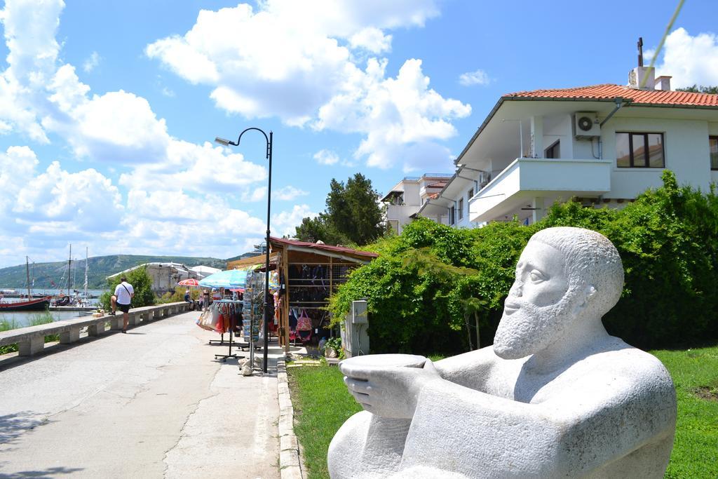 Family Hotel Magnolia Балчик Екстер'єр фото